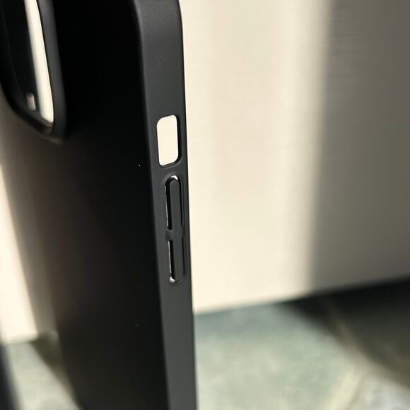 New Torras Black Magnetic iPhone 13 Pro Max Cell Phone Case - Picture 7 of 11